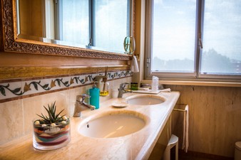 Hotel Suite 3.jpg